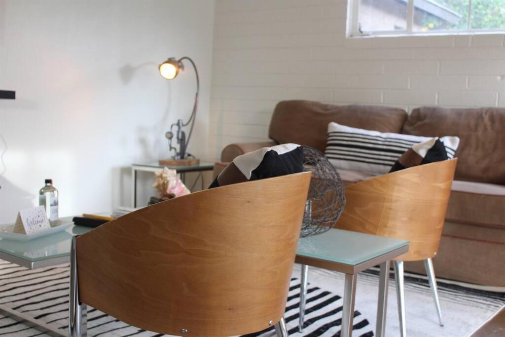 Remodeled Modern Ground Level Apt Blocks To Dwntn - B เทมปี ภายนอก รูปภาพ